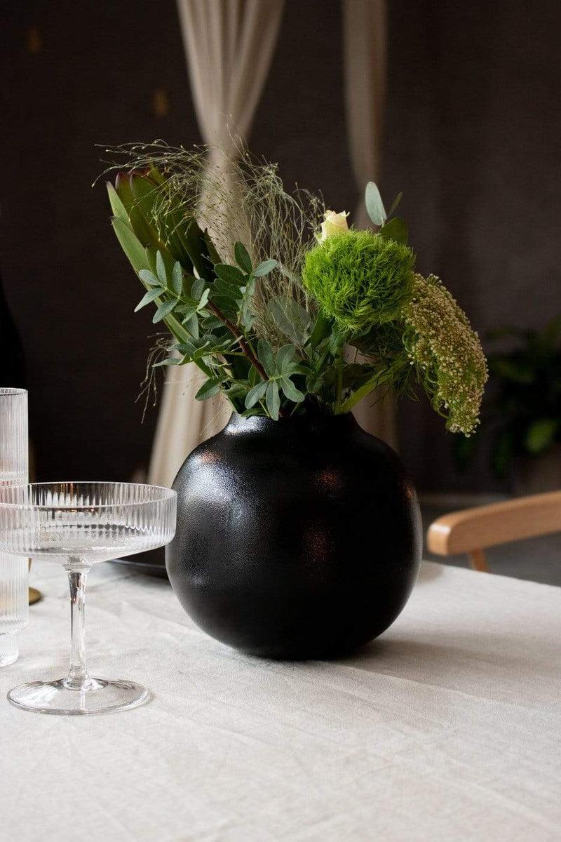 LaLe Living Vase "Siyah" aus Eisen in Schwarz, Ø15,5x14,5cm im Angebot