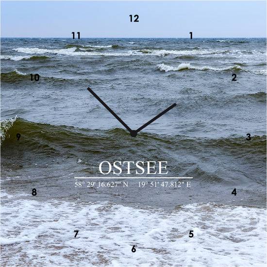 Queen Kerosin Ostsee Acrylglas-Uhr
