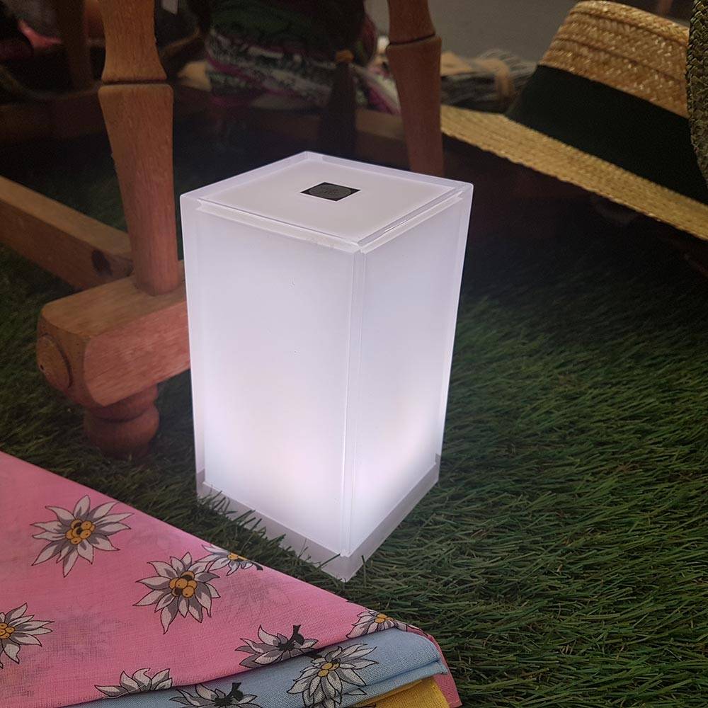 S.Luce Cub USB-C Akku LED-Tischleuchte mit App-Steuerung Angebote