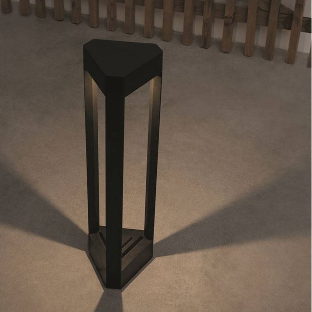 S.Luce Nova Luce Pax Pollerleuchte Dreieck LED Schwarz Fabrikverkauf