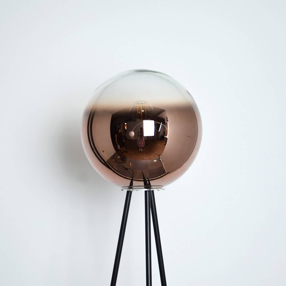 S.Luce s.luce Dreibein-Stehleuchte Orb Tripod 160cm mit Glaskugel Online