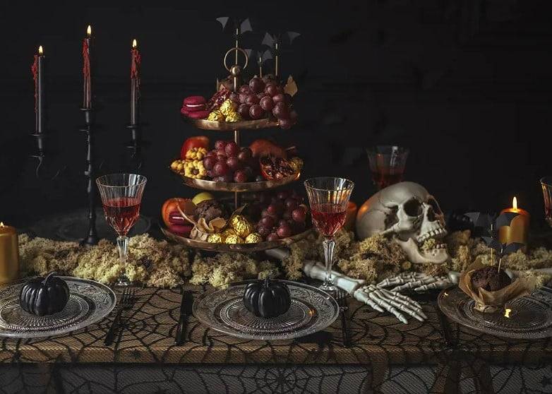 Schöner Leben Tischdecke Spinnennetz für Halloween in Schwarz 135x180cm Verkauf