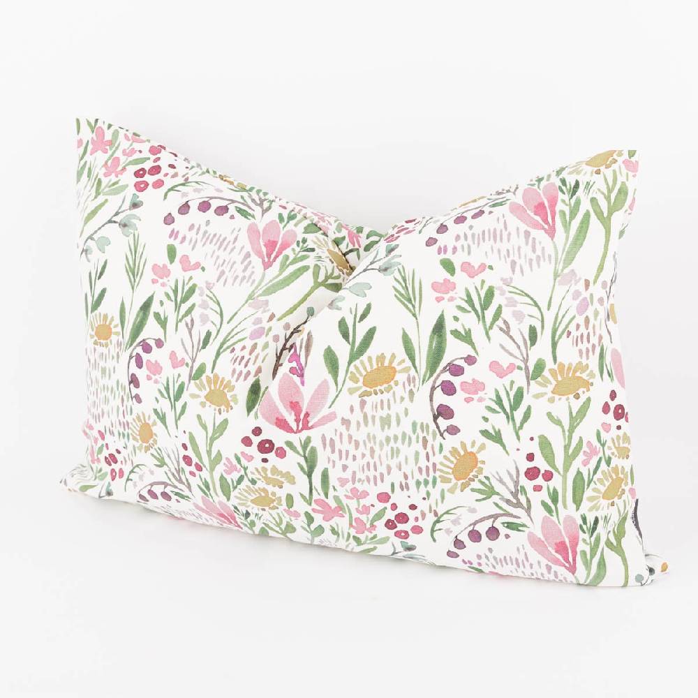 Schöner Leben Kissenhülle Aquarell Blumen weiß rosa grün in versch. Größen von SCHÖNER LEBEN im Angebot