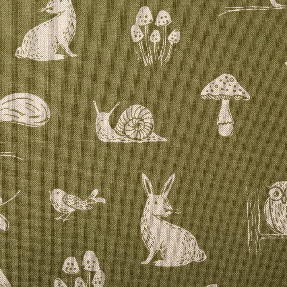 Schöner Leben Dekostoff Halbpanama Forest Animal Scene Waldtiere grün beige 1,4m Breite