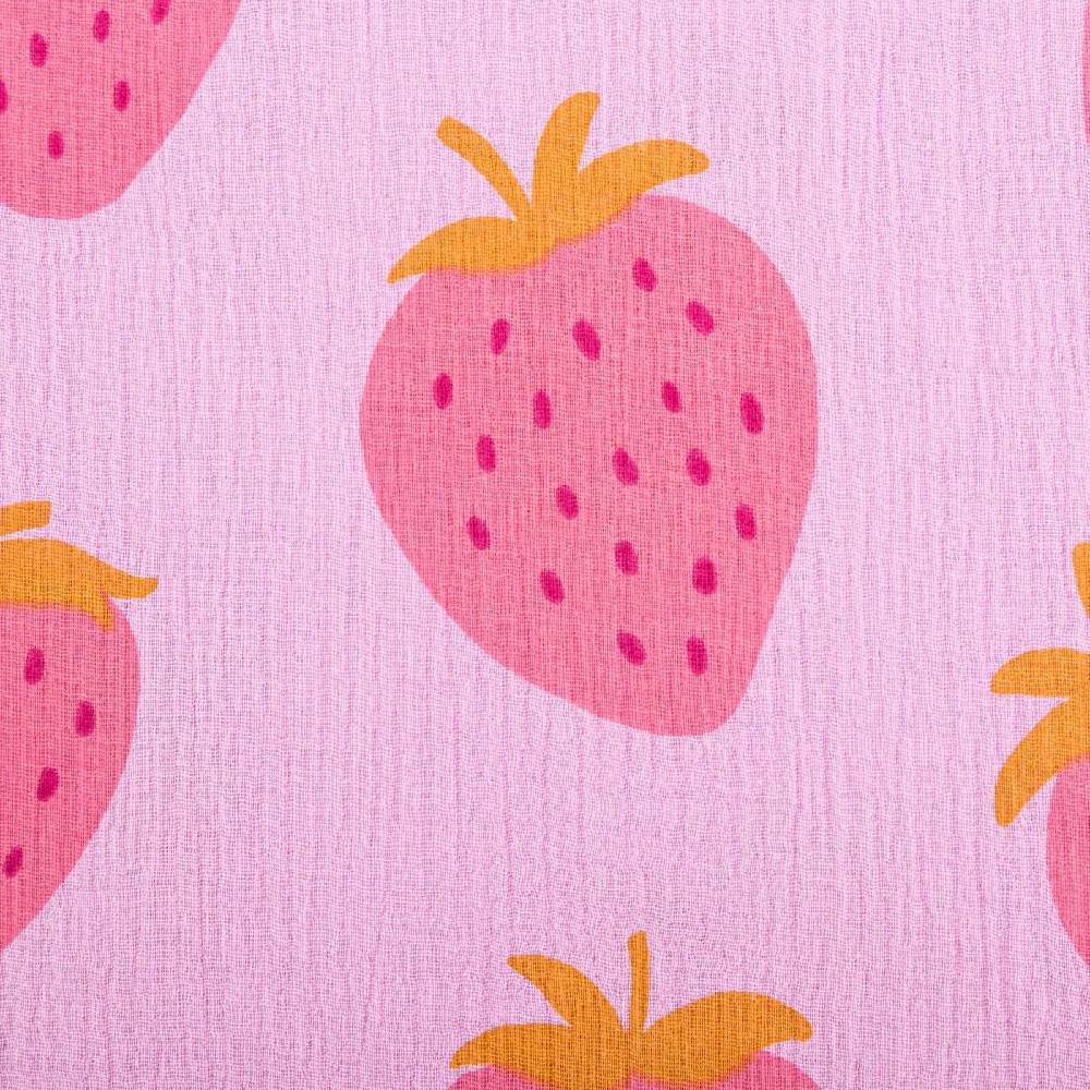 Schöner Leben Musselin Stoff STRAWBERRIES Erdbeeren groß hell lila pink 1,35m Breite Verkauf
