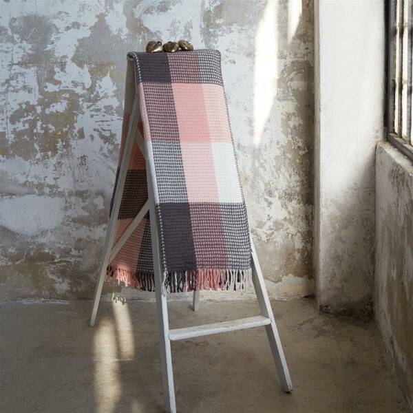 Sei Design Sei Design Plaid - Kuscheldecke 150x200 Baumwollmix 380 gr/m² Karo-Powder Auslauf