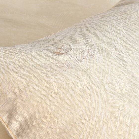 Sei Design Luxus Tagesdecke Bettüberwurf Empress Champagner New 260x240cm inkl. 2x Kissenbezüge 50x70 Schlussverkauf